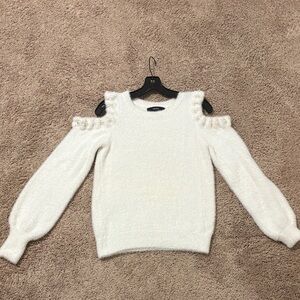Forever 21 Off-Shoulder Pearls beads White Sweater